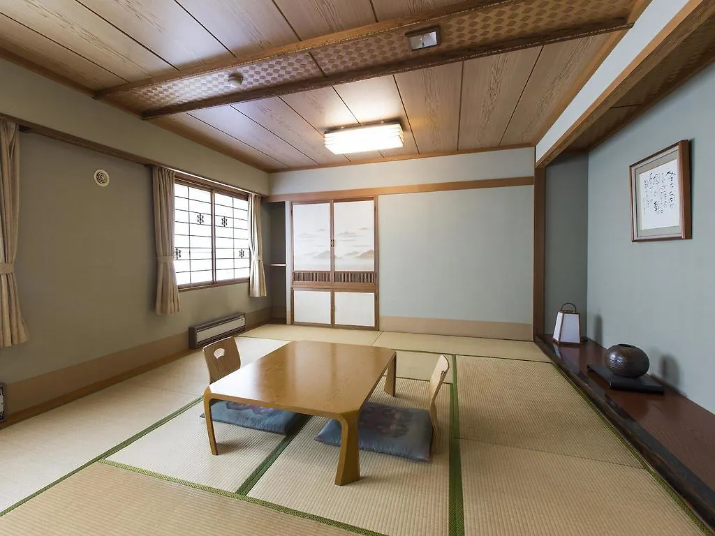Ryokan Hotel Toya Gokirakutei à Toyako